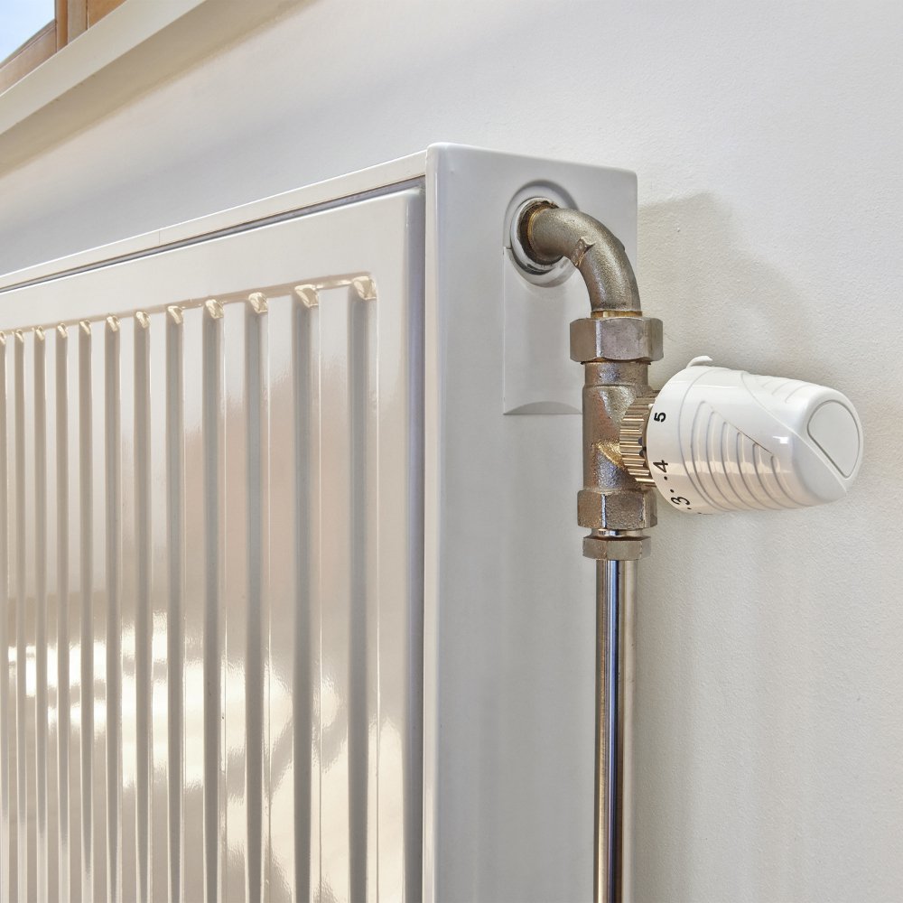 Installation d'un réseau de radiateurs à eau chaude